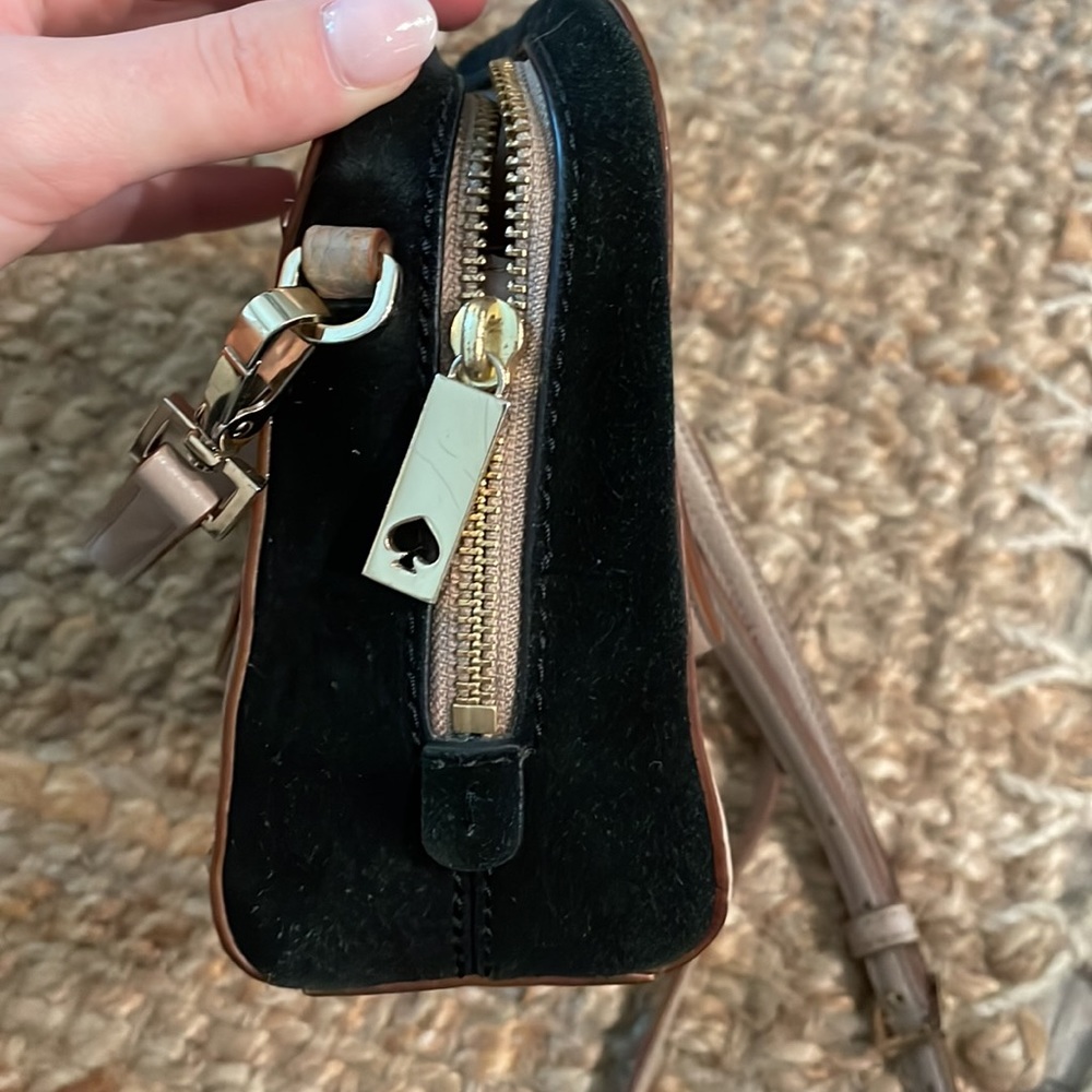 Kate Spade Purse - Picture 4 of 6